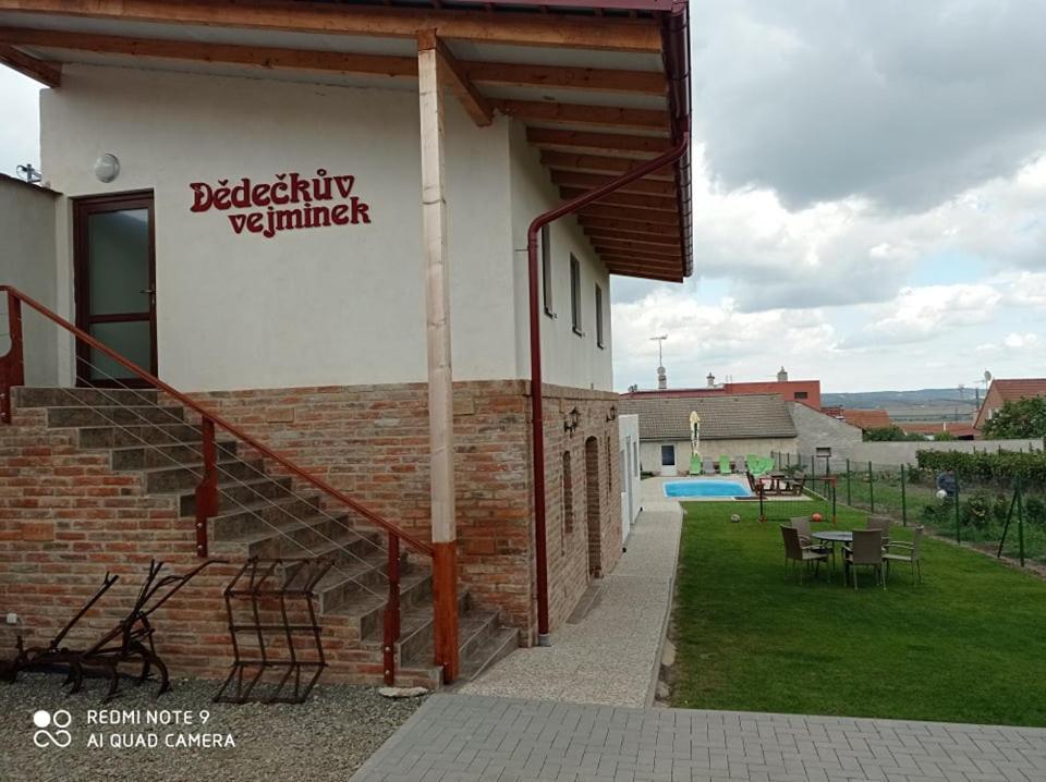 Apartmany Zajecak Zaječí Exteriör bild
