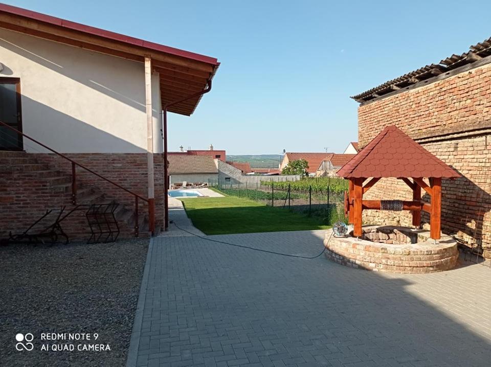 Apartmany Zajecak Zaječí Exteriör bild