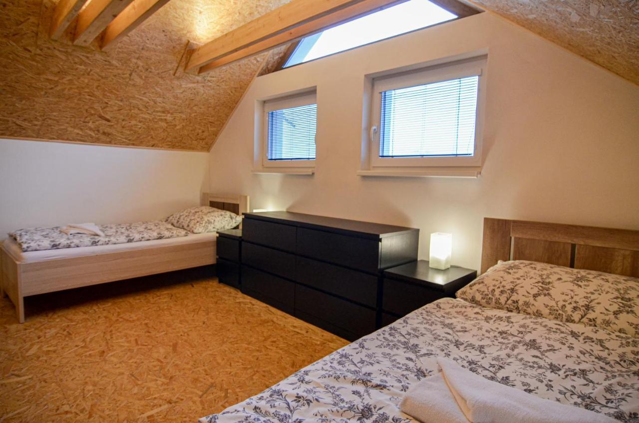 Apartmany Zajecak Zaječí Exteriör bild