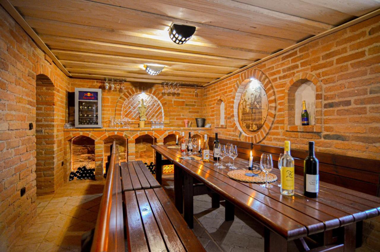 Apartmany Zajecak Zaječí Exteriör bild