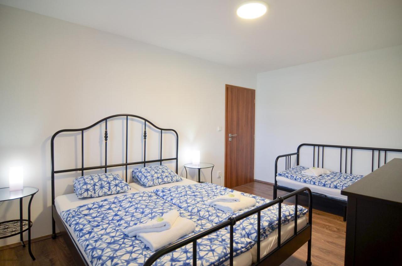 Apartmany Zajecak Zaječí Exteriör bild